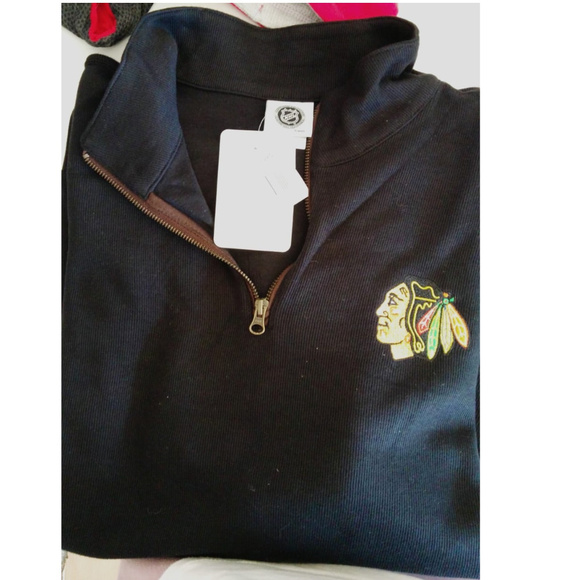 Blackhawks NHL Men's 1/4 Zip Pullover Sweatshirt - Picture 2 of 3